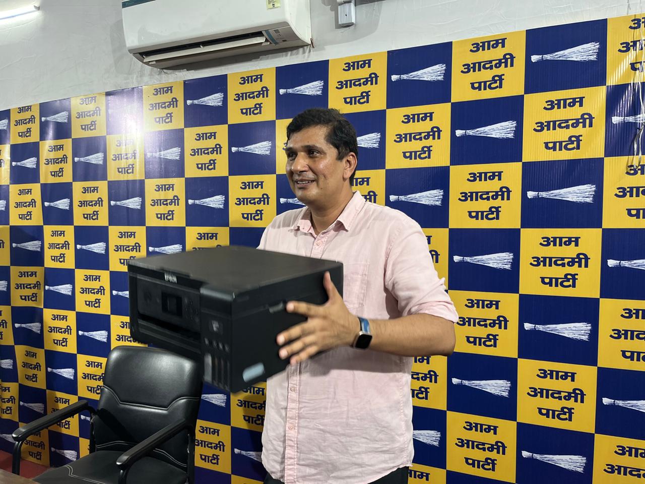 मेरे घर से दस्तावेज चोरी हुए, फॉरेंसिक जांच हो– AAP नेता सौरभ भारद्वाज क्रिमिनल कॉन्सपिरेसी का लगाया आरोप