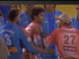 Slapgate Video : ललित मोदींनी 17 वर्षांनी बाहेर काढला हरभजन-श्रीशांत 'स्लॅपगेट'चा व्हिडिओ; पाहा काय घडलं होतं Slapgate Video : ललित मोदींनी 17 वर्षांनी बाहेर काढला हरभजन-श्रीशांत 'स्लॅपगेट'चा व्हिडिओ; पाहा काय घडलं होतं