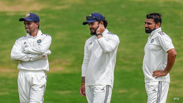 Duleep Trophy: सेमीफाइनल में नहीं पहुंच पाई टीम फिर भी खुश हैं रियान पराग, मैच के बाद दिया बड़ा बयान Duleep Trophy: सेमीफाइनल में नहीं पहुंच पाई टीम फिर भी खुश हैं रियान पराग, मैच के बाद दिया बड़ा बयान