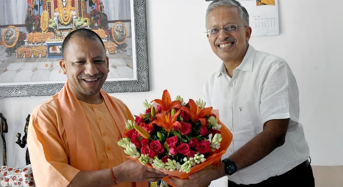 IAS टॉपर रहे गोयल यूपी के चीफ सेक्रेटरी बने, दिल्ली और लखनऊ में बैलेंस बनाने का रखते हैं हुनर