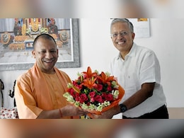 कौन हैं एसपी गोयल, UP के चीफ सेक्रेटरी बने, 22 साल की उम्र में आईएएस टॉप किया था कौन हैं एसपी गोयल, UP के चीफ सेक्रेटरी बने, 22 साल की उम्र में आईएएस टॉप किया था