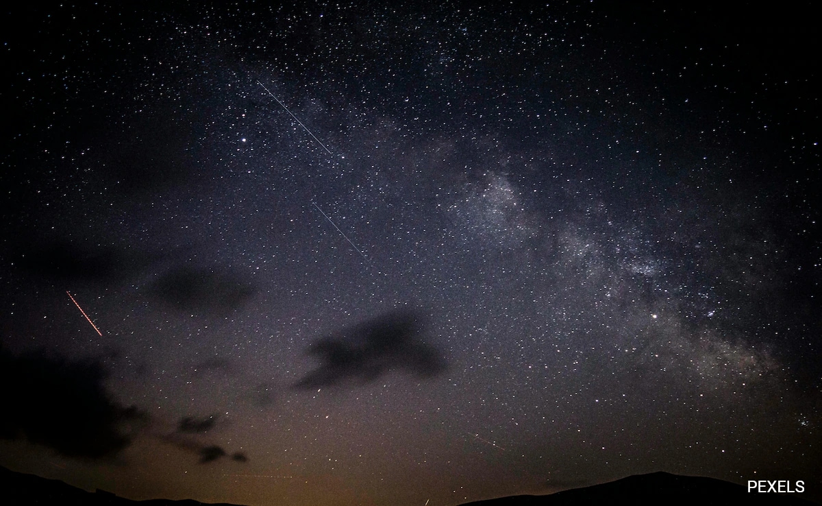 Старши астрономът на Харвард е възложил спекулациите за произхода на