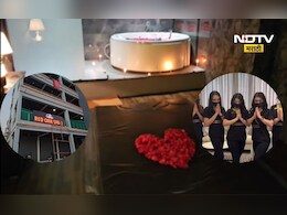 Nanded News: हायफाय मुली, रंगीबेरंगी सजावट, स्पा सेंटर अन् नको ते धंदे! युवासेना नेत्याचं थेट कनेक्शन Nanded News: हायफाय मुली, रंगीबेरंगी सजावट, स्पा सेंटर अन् नको ते धंदे! युवासेना नेत्याचं थेट कनेक्शन