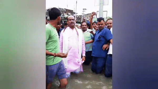 बूंदी जिले में भारी बारिश का कहर, कई जगहों पर पुलिया बही, ओम बिरला ने लिया स्थिति का जायजा