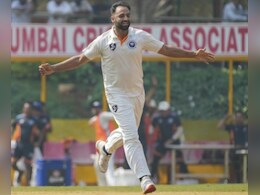 W,W,W,W, कौन हैं घाटी से निकले औकिब जावेद? जिन्होंने डेब्यू करते हुए दलीप ट्रॉफी में रच दिया इतिहास W,W,W,W, कौन हैं घाटी से निकले औकिब जावेद? जिन्होंने डेब्यू करते हुए दलीप ट्रॉफी में रच दिया इतिहास