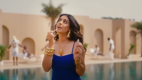 ईशा मालवीय का 'शेकी' सॉन्ग बना 2025 का सबसे बड़ा हिट, यूट्यूब पर व्यूज 373 मिलियन के पार