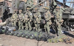 Moscow Dodged 'Pearl Harbor-Style' Ukraine Attack. Saviour? Hungover Russians