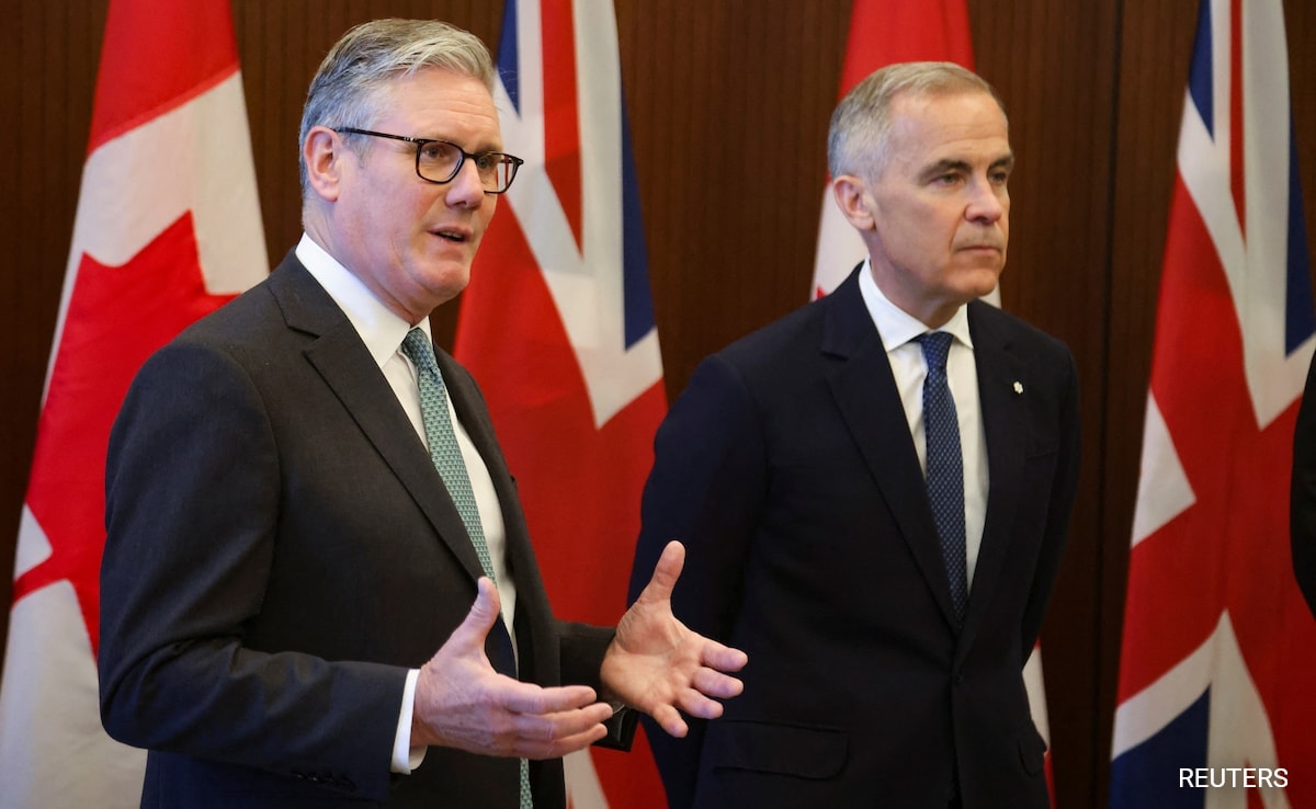 Лондон Британският министър председател Кейър Стармер и канадският министър председател