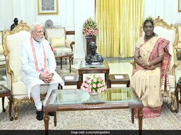 PM Modi Meets President Murmu Amid Parliament Disruptions PM Modi Meets President Murmu Amid Parliament Disruptions