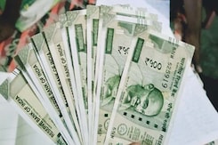 Rupee Opens Stronger Against US Dollar Despite Concerns Over Trump Tariffs Rupee Opens Stronger Against US Dollar Despite Concerns Over Trump Tariffs