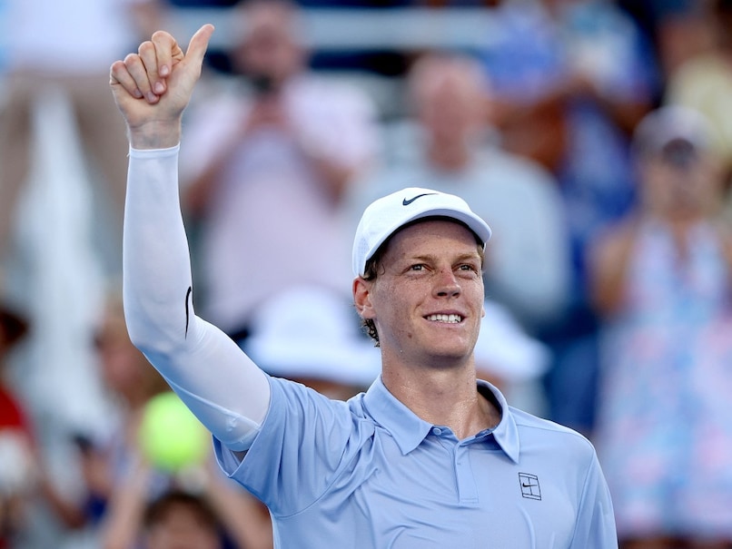 Jannik Sinner, Aryna Sabalenka Sail Into Cincinnati Open Quarter-Finals