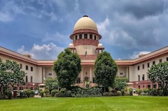 Top Court Criticises Allahabad High Court For Ignoring Settled Law On Sentence Suspension Top Court Criticises Allahabad High Court For Ignoring Settled Law On Sentence Suspension