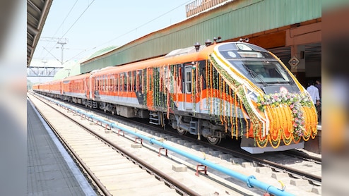 Vande Bharat Train : पुणे-नागपूरसह वैष्णो देवीलाही जाणं सोपं होणार; तिकीट दर, वेळ वाचा सर्वकाही