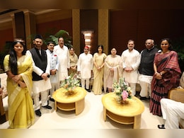 विपक्ष का दांव तो उल्टा पड़ गया... कांग्रेस के उठाए मुद्दे बने उन्हीं के लिए 'सिरदर्द' ; जानिए कैसे उलझे राहुल विपक्ष का दांव तो उल्टा पड़ गया... कांग्रेस के उठाए मुद्दे बने उन्हीं के लिए 'सिरदर्द' ; जानिए कैसे उलझे राहुल
