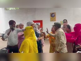 School Fight: स्कूल में झगड़ा... ICU में छात्र...  10वीं के तीन छात्रों ने 11वीं के छात्र पर किए कई हमले