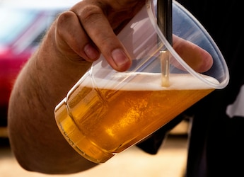 What Drinking Beer Every Day Really Does To Your Body, According To Science