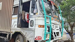 Beed News: बीडमध्ये भीषण अपघात! भरधाव कंटेनरने चिरडल्याने 6 जणांचा मृत्यू; पायी देवदर्शनाला जाताना अनर्थ..