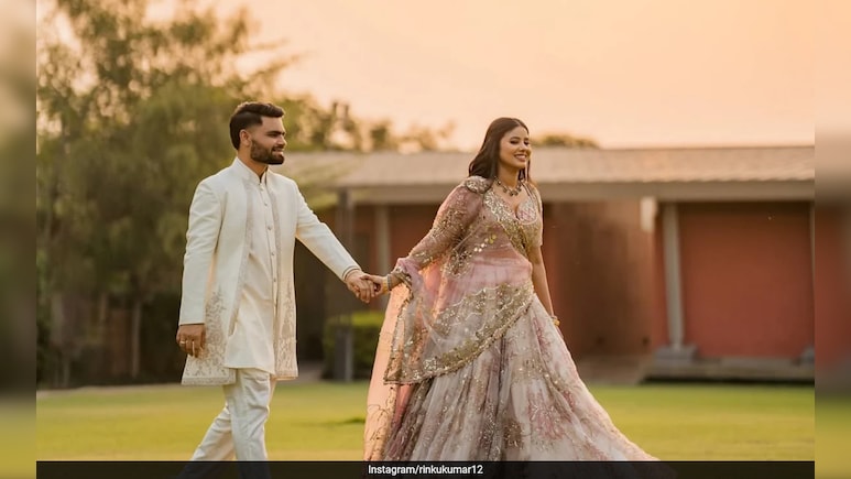 इंस्टाग्राम पर मेरी तस्वीरें Like की और...रिंकू सिंह ने प्रिया सरोज के साथ अपनी Love Story पर तोड़ी चुप्पी इंस्टाग्राम पर मेरी तस्वीरें Like की और...रिंकू सिंह ने प्रिया सरोज के साथ अपनी Love Story पर तोड़ी चुप्पी
