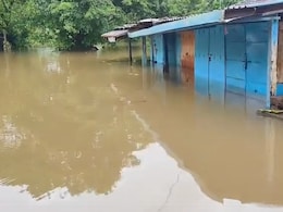 Mumbai Rain Live: मुंबई में बारिश से हाहाकार, रत्नागिरि जिले में ऑरेंज अलर्ट, मखजन बाजार में 3 फीट तक भरा पानी Mumbai Rain Live: मुंबई में बारिश से हाहाकार, रत्नागिरि जिले में ऑरेंज अलर्ट, मखजन बाजार में 3 फीट तक भरा पानी