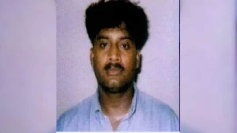 'Salim Pistol,' India's Most Wanted Arms Supplier, Arrested In Nepal 'Salim Pistol,' India's Most Wanted Arms Supplier, Arrested In Nepal
