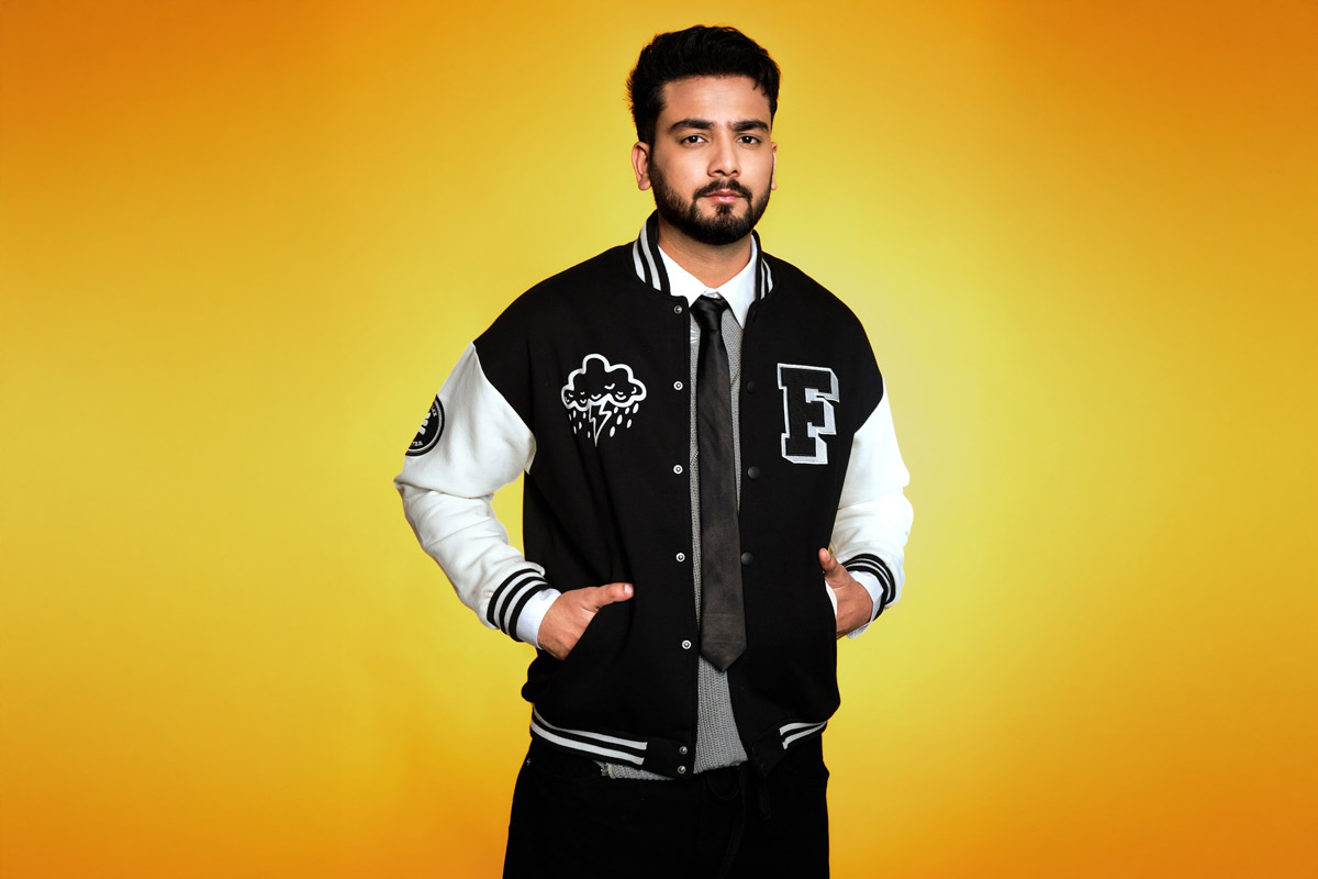 Snake Venom Case: Supreme Court Stays Trial Court Proceedings Against Elvish Yadav