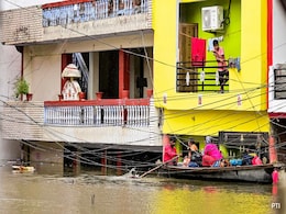 घरों में पानी, सड़कें बनीं दरिया... देश के कई इलाकों में बारिश-बाढ़ से भारी तबाही, देखें टॉप-5 वीडियो घरों में पानी, सड़कें बनीं दरिया... देश के कई इलाकों में बारिश-बाढ़ से भारी तबाही, देखें टॉप-5 वीडियो