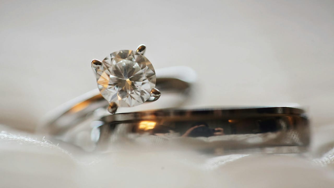 Explore Top 5 Engagement Rings For Your Wedding On Myntra