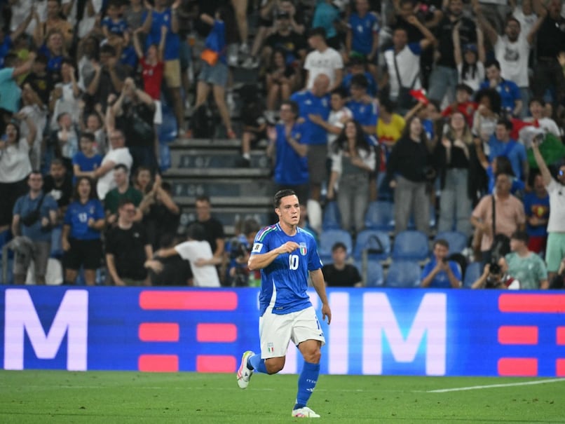 Atletico Madrid Signs Italy international Giacomo Raspadori From Napoli