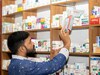 Medical store खोलने के लिए कौनसी डिग्री चाहिए और 1 लाइसेंस से कितने स्टोर खोल सकते हैं?