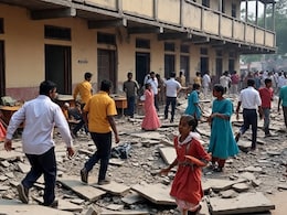 उदयपुर में निर्माणाधीन स्कूल का छज्जा गिरा, एक बालिका की मौत, एक अन्य घायल उदयपुर में निर्माणाधीन स्कूल का छज्जा गिरा, एक बालिका की मौत, एक अन्य घायल