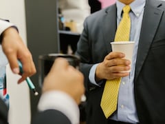 Ex-Microsoft Employee Quits 