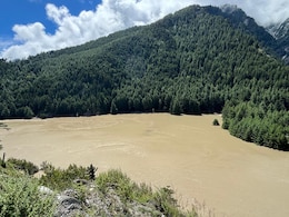 उत्तराखंड में मॉनसून ने तोड़े बारिश के सारे रिकॉर्ड, कई जिलों में 10 सितंबर तक बारिश का येलो अलर्ट उत्तराखंड में मॉनसून ने तोड़े बारिश के सारे रिकॉर्ड, कई जिलों में 10 सितंबर तक बारिश का येलो अलर्ट