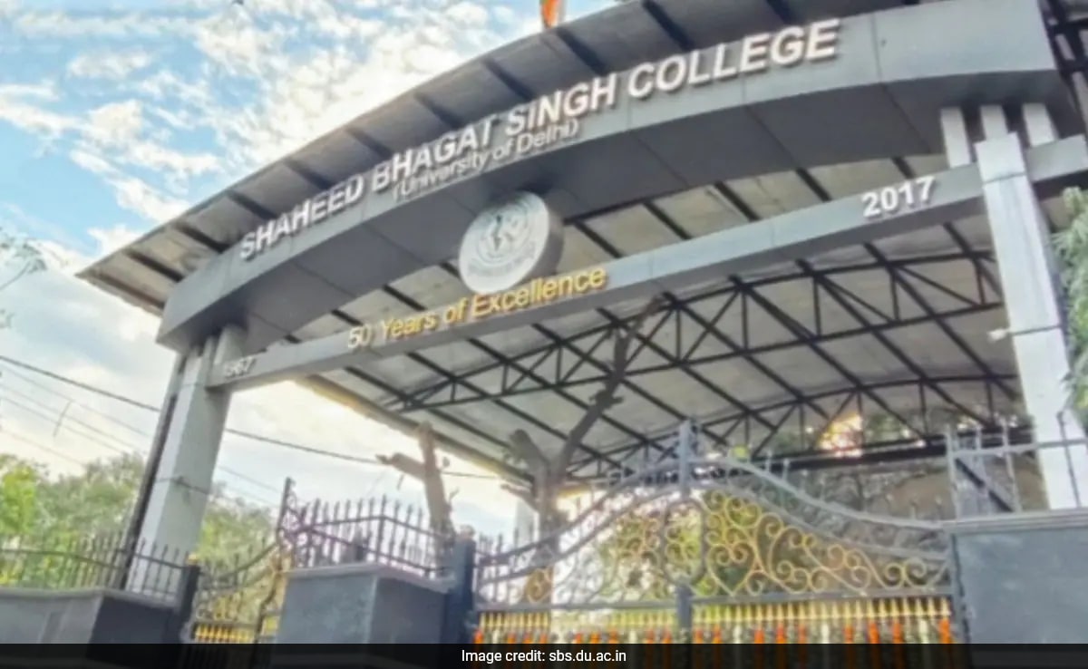 Студентите които все още не са осигурили допускане до колежите