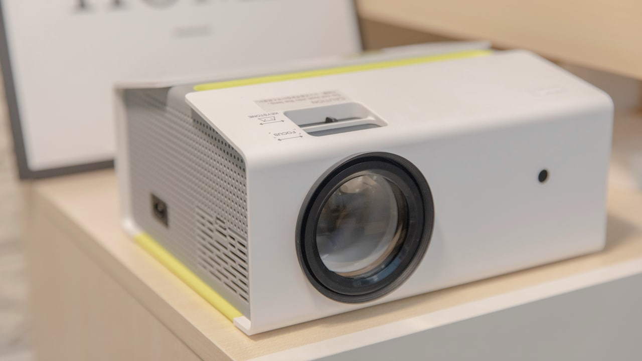 Get Top Projectors from Amazon for sharp picture quality