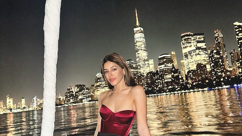 From Boat Tour To Asian Dinner: Alaya F's "Night In New York City" Looked Like This From Boat Tour To Asian Dinner: Alaya F's "Night In New York City" Looked Like This