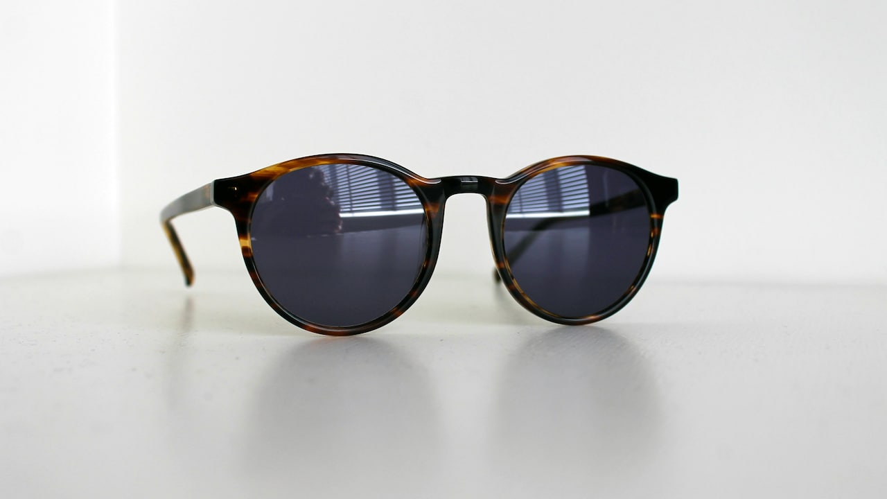 Get Easy DIY Sunglasses Repair Guide 