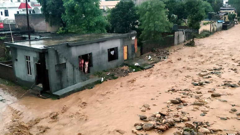 4 Dead As Cloudburst Hits Jammu And Kashmir's Kathua, Rescue Ops On