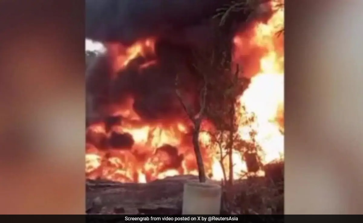 Indonesia: Three Dead in Illegal Oil Well Fire