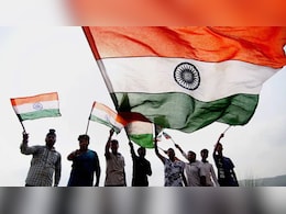 Independence Day 2025 Wishes, Images: दाग गुलामी का धोया है जान लुटा कर...स्वतंत्रता दिवस पर भेजें ये बधाई संदेश और फोटोज Independence Day 2025 Wishes, Images: दाग गुलामी का धोया है जान लुटा कर...स्वतंत्रता दिवस पर भेजें ये बधाई संदेश और फोटोज