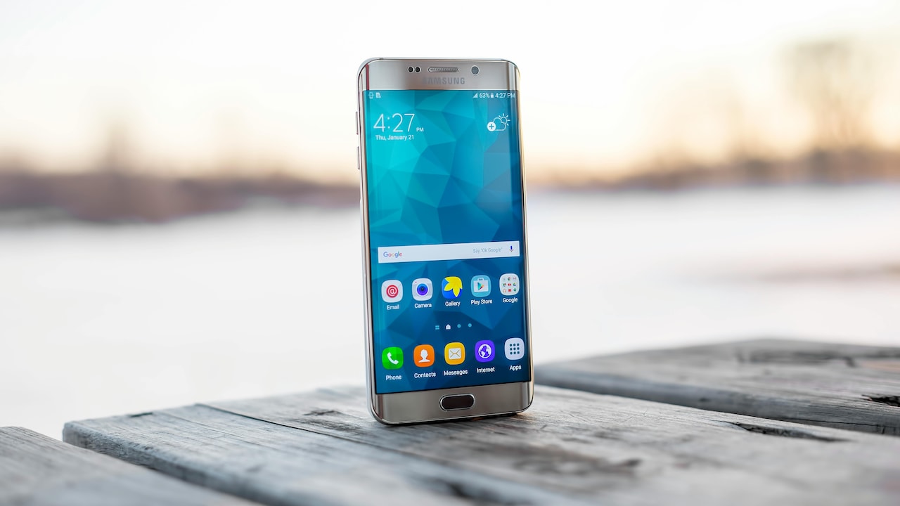 Which Are the Best Phones Under ₹10,000 With Long Battery Life?