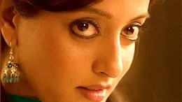 20 Years Of <i>Parineeta</i>: When Real-Life Crush Sanjay Dutt Made Raima Sen Blush On Set