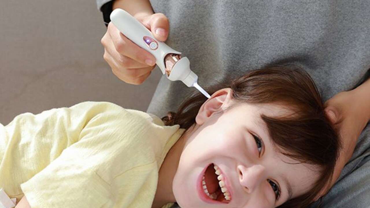 Get Your Ears Clean At Home With Ear Cleaner Tools 