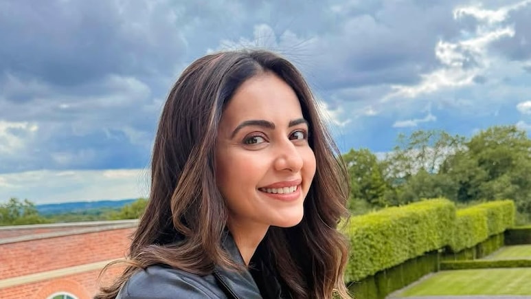 Explore London Like Rakul Preet Singh With These 5 Must-Do Activities Explore London Like Rakul Preet Singh With These 5 Must-Do Activities