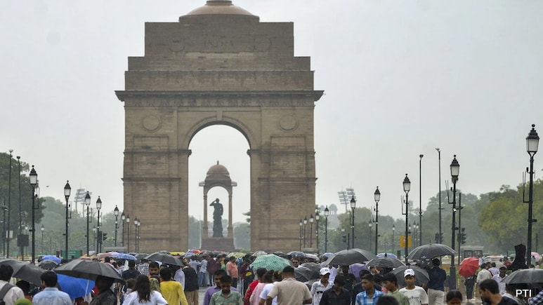 Delhi Records Coldest August Day In 14 Years At 26 Degree Celsius Delhi Records Coldest August Day In 14 Years At 26 Degree Celsius