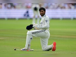 Duleep Trophy: शुभमन गिल, अभिमन्यु ईश्वरन और ध्रुव जुरेल क्वार्टर फाइनल से बाहर Duleep Trophy: शुभमन गिल, अभिमन्यु ईश्वरन और ध्रुव जुरेल क्वार्टर फाइनल से बाहर