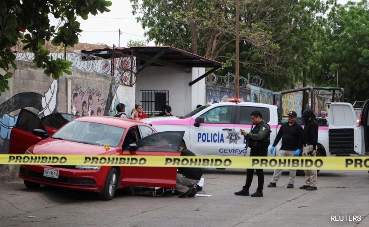 Mexico, In Deal With Team Trump, Expels 26 Top Cartel Leader Wanted By US