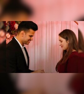 Unseen Pics Of Saaniya Chandok, Arjun Tendulkars Fiancee