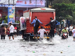 Ganpati Visarjan 2025: गणपती बाप्पाच्या आगमनाला पावसाचा बँडबाजा, मुंबई-ठाण्यासह 20 ठिकाणी Yellow Alert Ganpati Visarjan 2025: गणपती बाप्पाच्या आगमनाला पावसाचा बँडबाजा, मुंबई-ठाण्यासह 20 ठिकाणी Yellow Alert