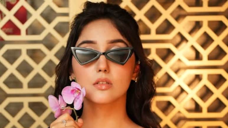 <i>Big Boss 19</i> Contestant Ashnoor Kaur Recalls Working 30 Hours At A Stretch As A Child Artist, Says "Fainted On Set"