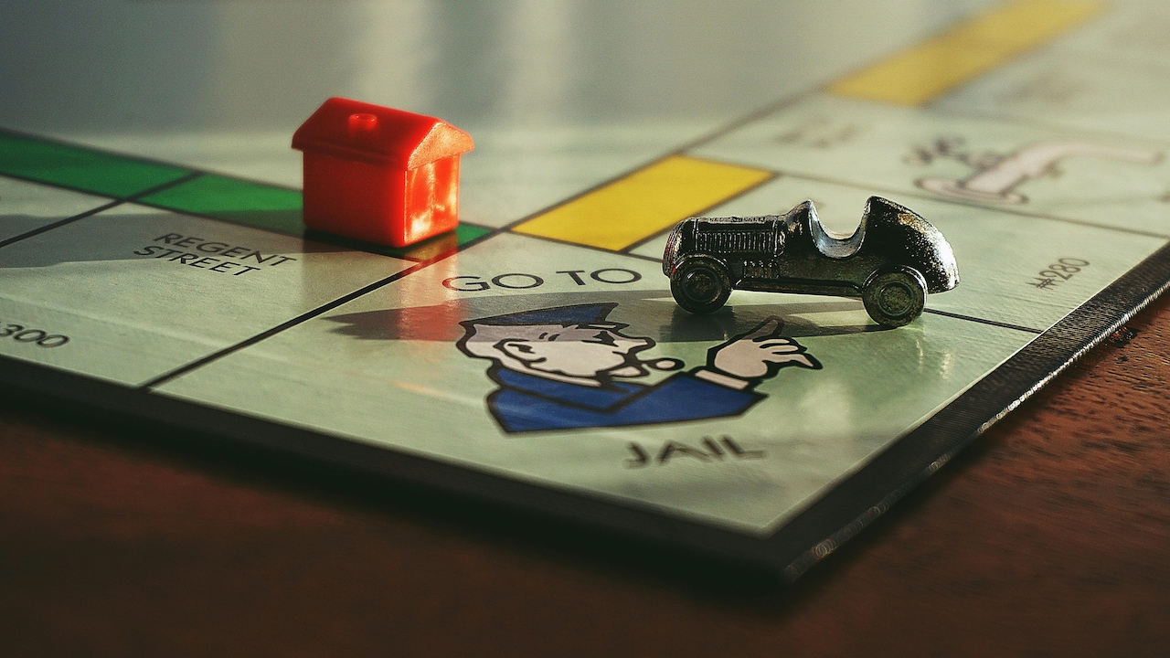 Board games: the perfect Rakhi gift for laughter, learning, and bonding.